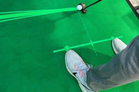 sam-puttstudio-projected-objects-foot-lines